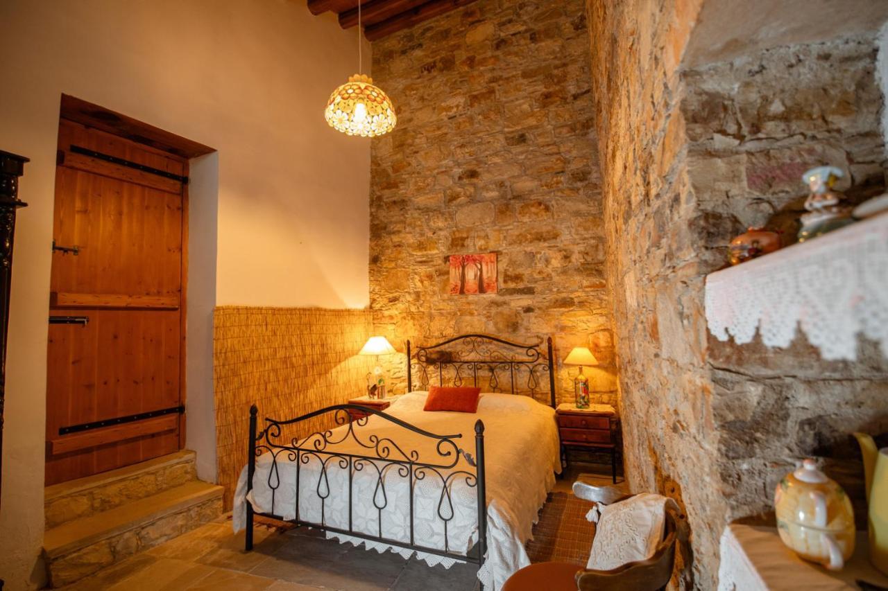 Constantias Stone Houses โลฟู ภายนอก รูปภาพ