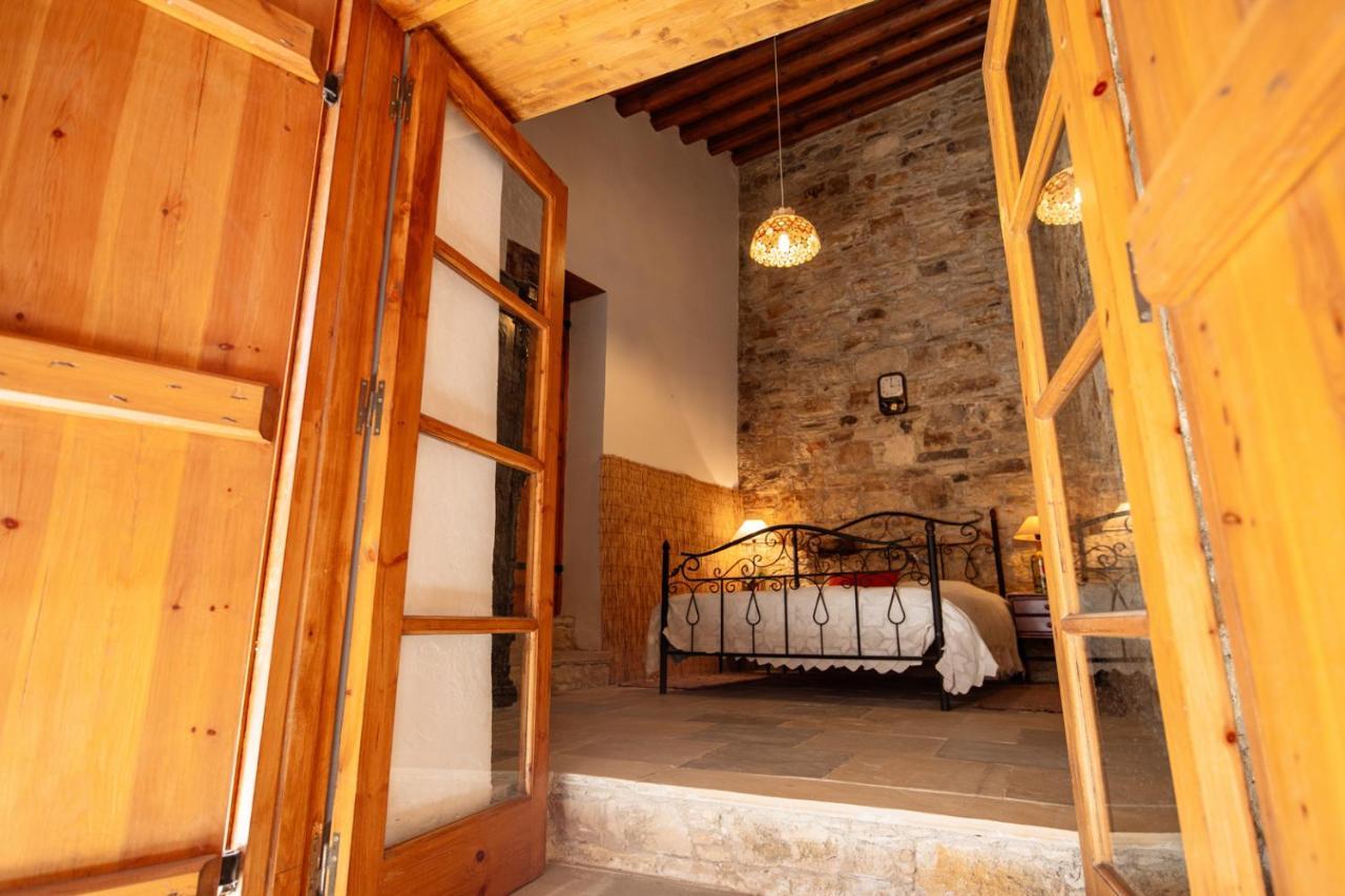 Constantias Stone Houses โลฟู ภายนอก รูปภาพ