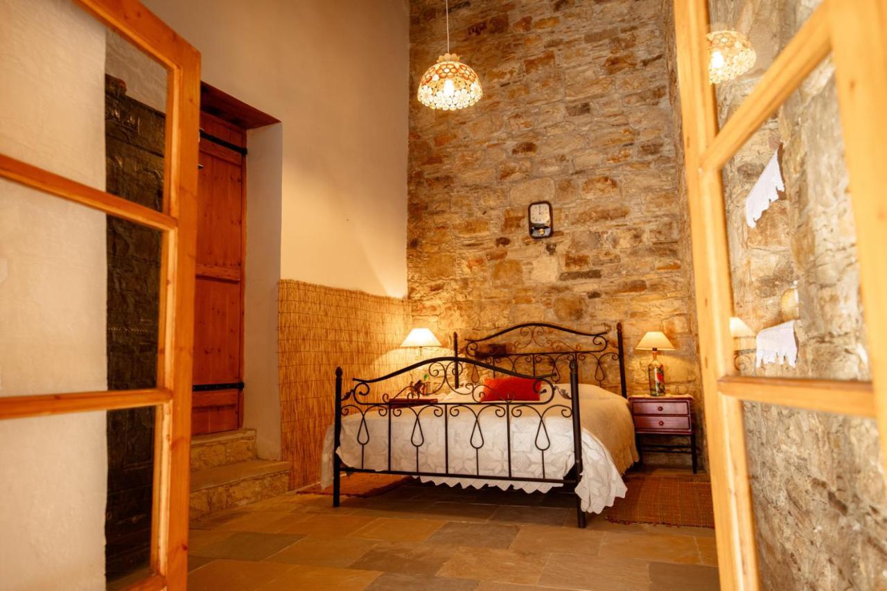 Constantias Stone Houses โลฟู ภายนอก รูปภาพ